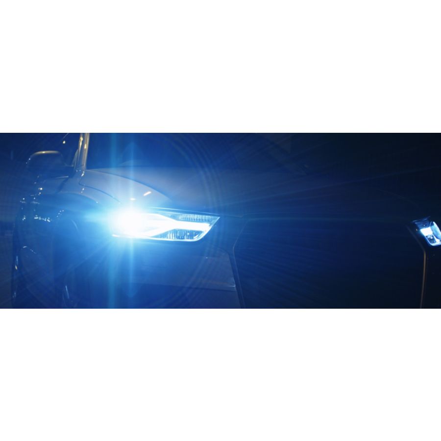 Pure and bright white light defeats darkness