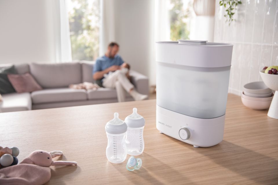 Baby Brezza Automatic Bottle Sanitizer - Kills 99.9% of Germs with Natural  Steam - Sterilizes and Keeps Products Germ-Free for 24 Hours in the Baby  Food Makers & Bottle Warmers department at