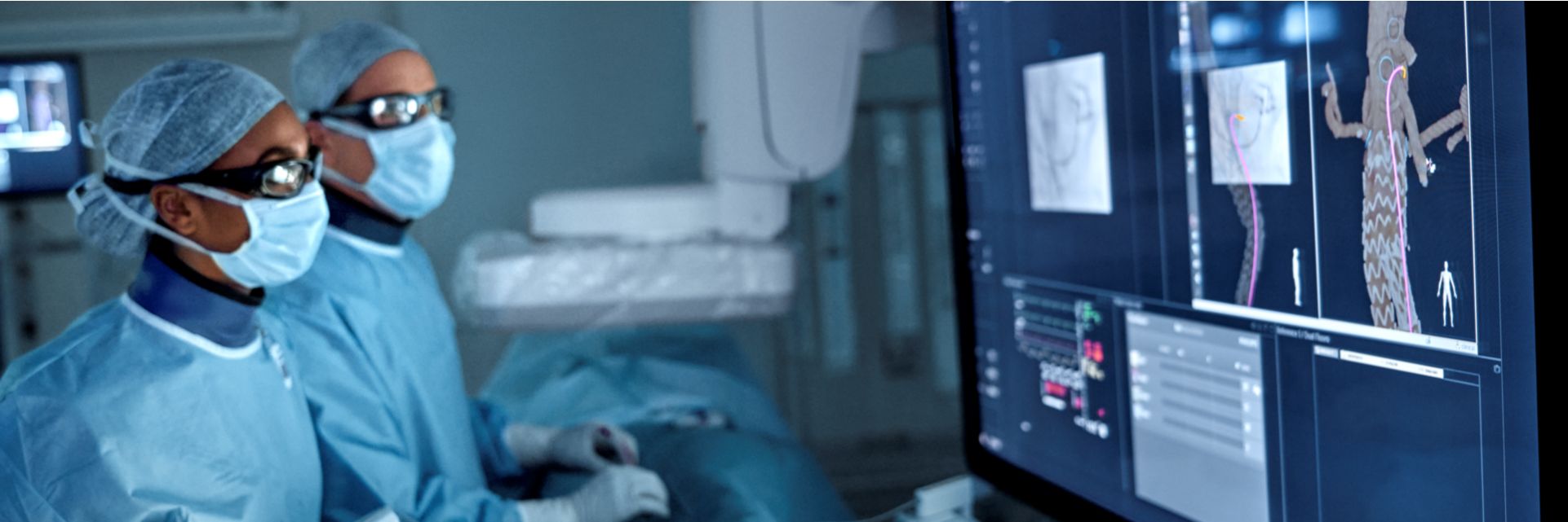 Clinians use LumiGuide device guidance 