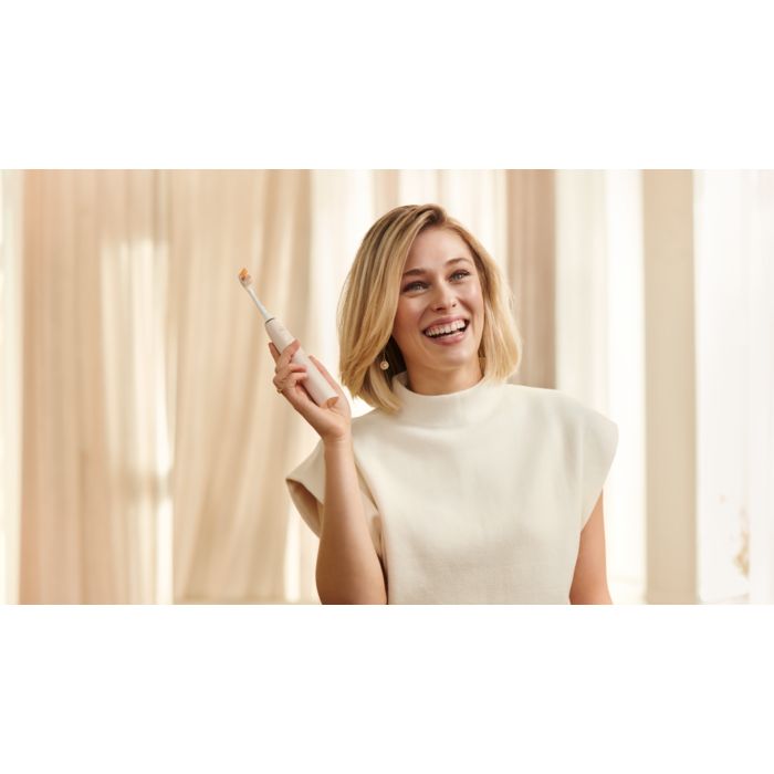 DiamondClean Prestige 9900 Power Toothbrush with SenseIQ