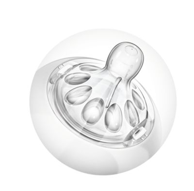 Incluye nuestro biberón y nuestra tetina Natural para un enganche natural