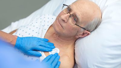 Patient receiving a cox shot treatment