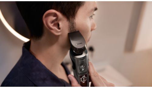 Recorte del bigote y las patillas