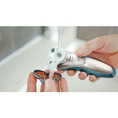 皮膚科医が認めた、敏感肌専用モデル<br>