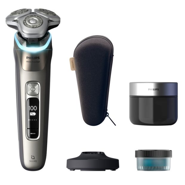 i9000 Prestige Wet & Dry Electric Shaver with SkinIQ