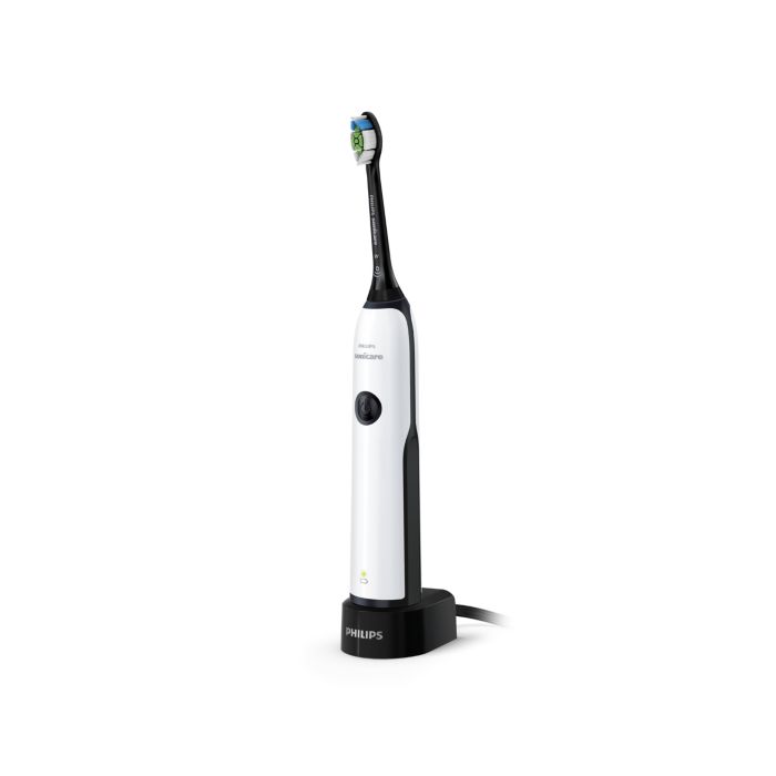 Clinically proven to provide superior cleaning *
