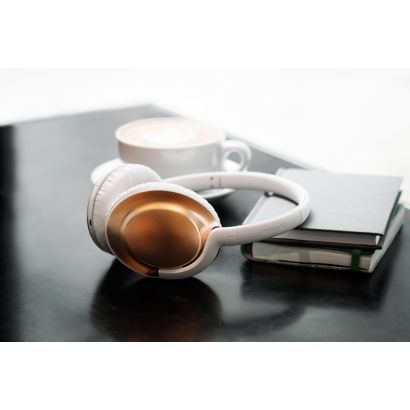 Īpaši vieglas. Piesātināta skaņa.