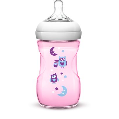 La forma más natural de alimentar con biberón