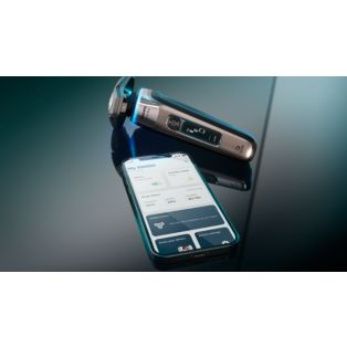 Shaver series 9000 Wet & Dry electric shaver with SkinIQ