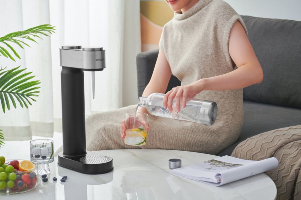 Philips フィリップス GoZero 炭酸水メーカー ADD4901 Philips フィリップス GoZero 炭酸水メーカー ADD4901