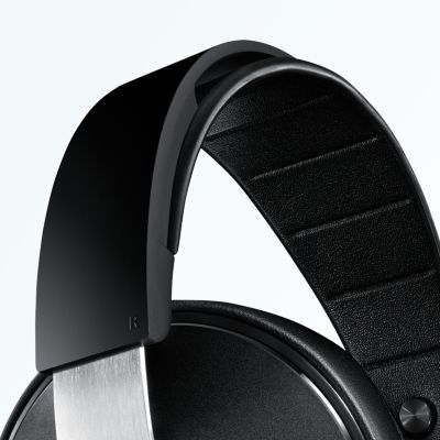 3D iekšējā galvas stīpa automātiski pielāgojas jūsu galvas formai