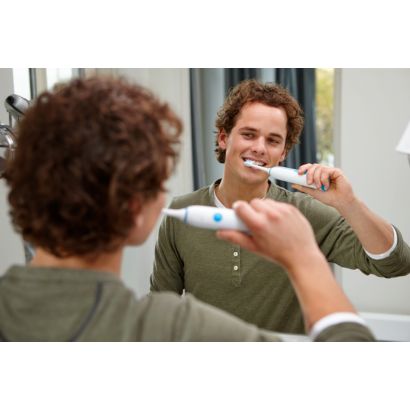 Sonicare DailyClean 2100