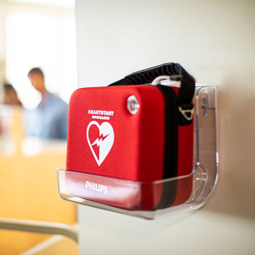 HeartStart HS1 AED