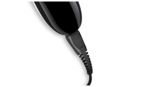 Regolacapelli con filo per un'alimentazione costante