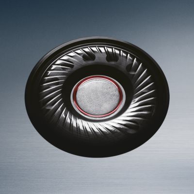 32 mm high-intensity drivers for clear and powerful bass