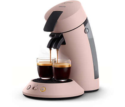 Geniet van heerlijke zwarte koffie — lungo of sterk