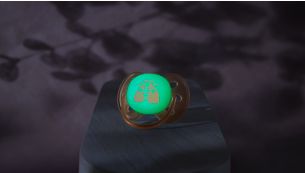 Svítí ve tmě dlouho po zhasnutí světel