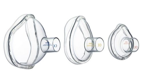 Für einen optimalen Sitz passt sich die optionale Maske der Gesichtskontur an.