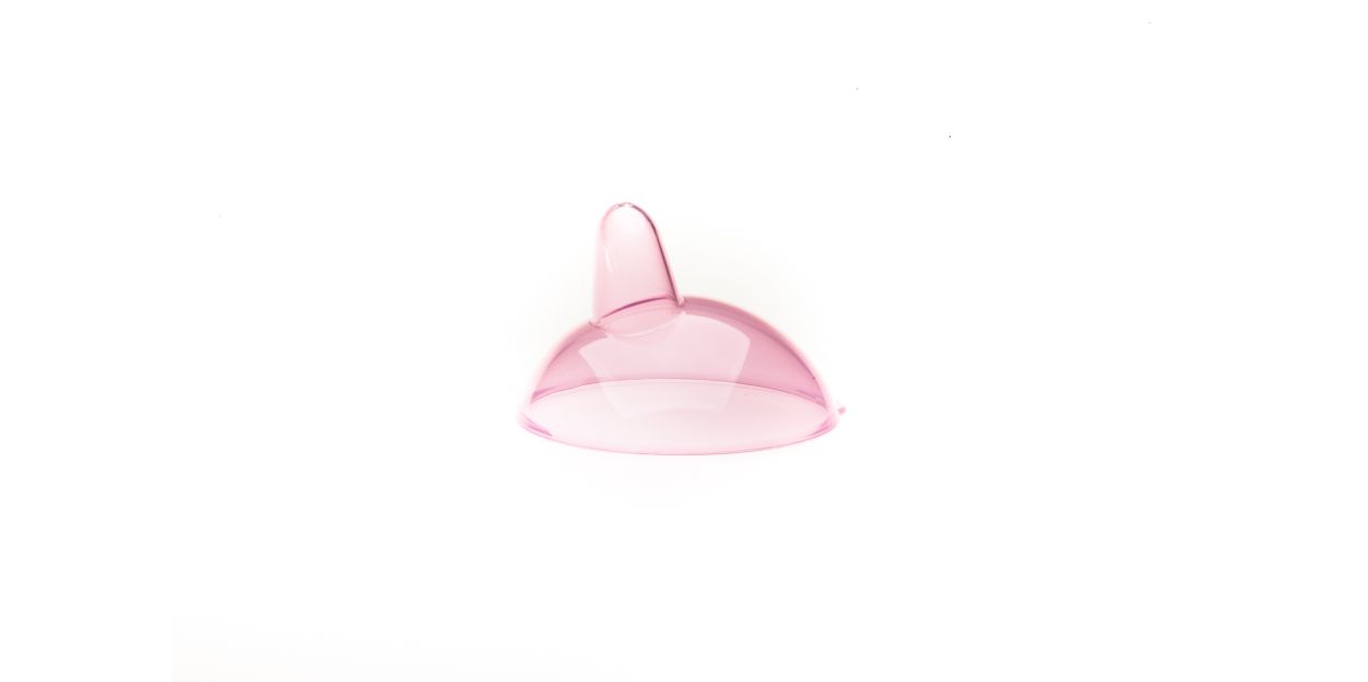 Tapa rosa para sellar el vaso con boquilla