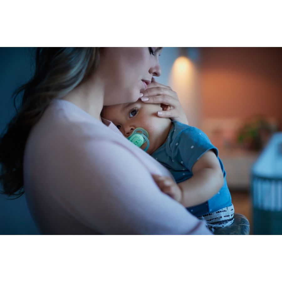 A light, breathable soother