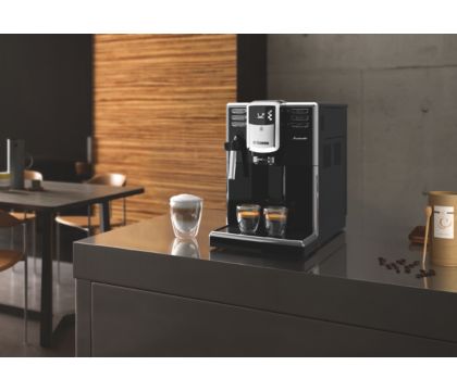 Saeco HD8911/01 - Cafetera Incanto espresso súper automática Negro piano 3  bebidas · Comprar ELECTRODOMÉSTICOS BARATOS en lacasadelelectrodomestico.com