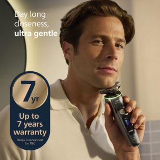 i9000 Prestige Ultra Wet and Dry Electric Shaver with SkinIQ Pro