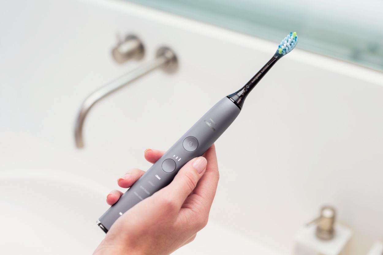 DiamondClean Smart 9300 Gray | Philips Sonicare
