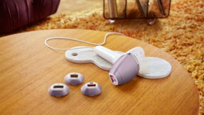 Solución completa para el rostro y el cuerpo con cuatro accesorios inteligentes