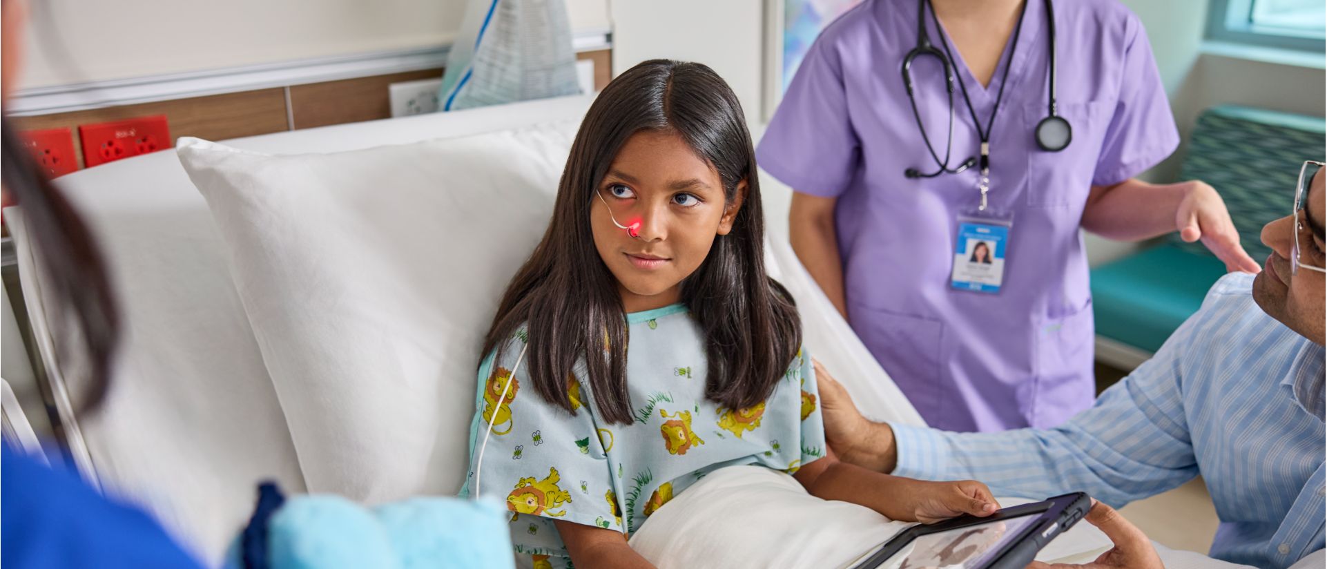 patient using nasal alar spo2 sensor