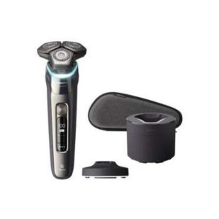 Shaver series 9000 Wet &amp; Dry electric shaver with SkinIQ