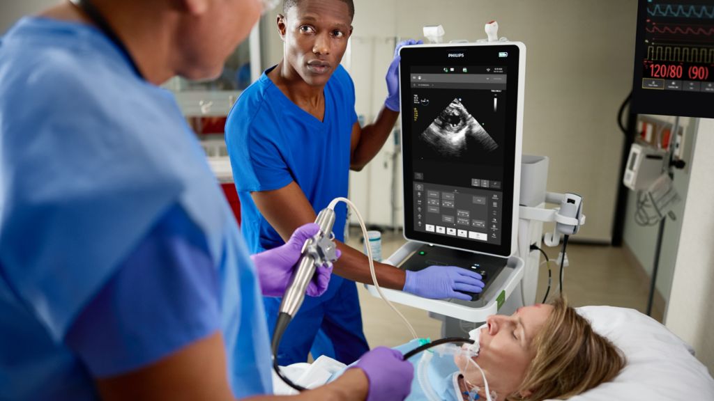 Flash Ultrasound System 5100 POC Pro: Rugged and compact vertical design glides in and out of tight spaces with ease