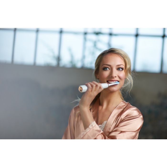 DiamondClean 充電式電動歯ブラシ HX9396/36 | Sonicare