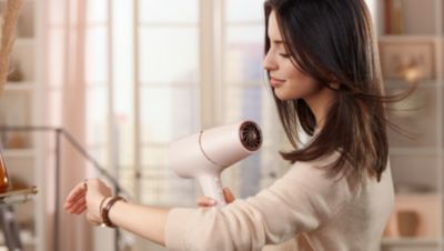 20%*** faster drying, with a powerful 2300 W airflow