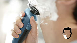 Choose a convenient dry or refreshing wet shave