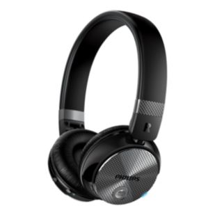 Wireless noise cancelling headphones