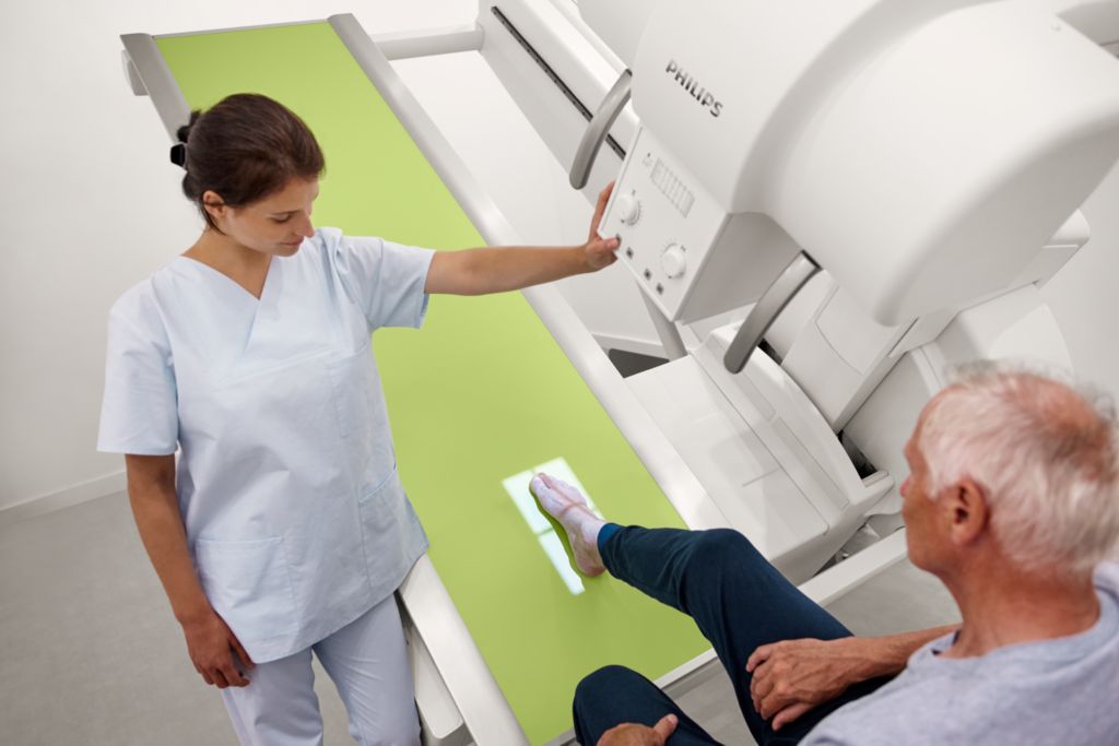 2-in-1 system - High end radiography and fluoroscopy