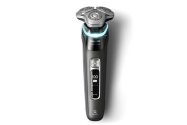 搭载 SkinIQ 技术的干湿两用电动剃须刀