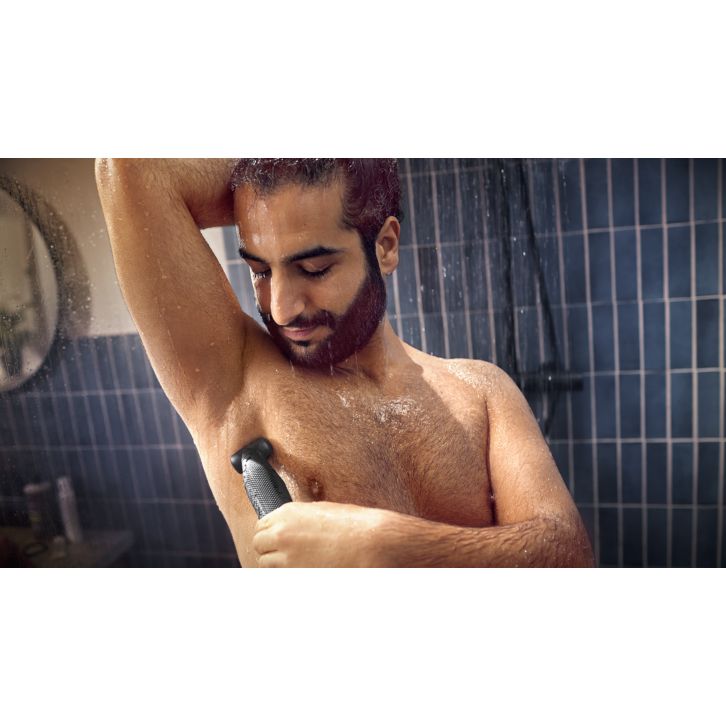 Smooth body grooming, safe even below the belt