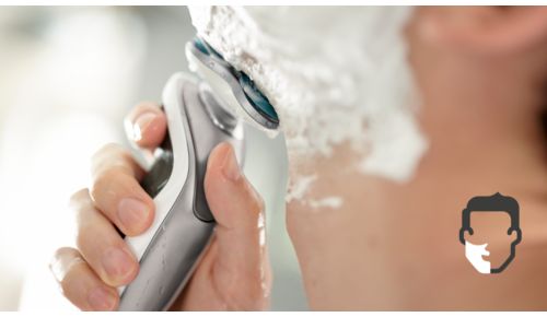 Mit Aquatec erhalten Sie eine angenehme Trocken- oder eine erfrischende Nassrasur