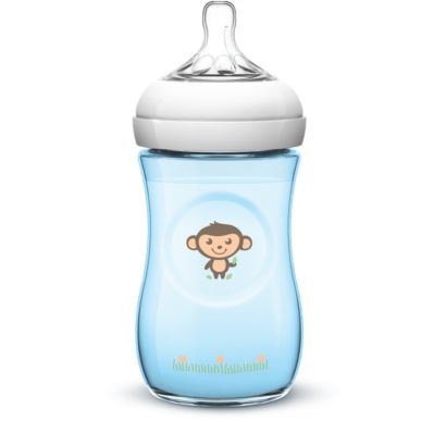 La forma más natural de alimentar con biberón