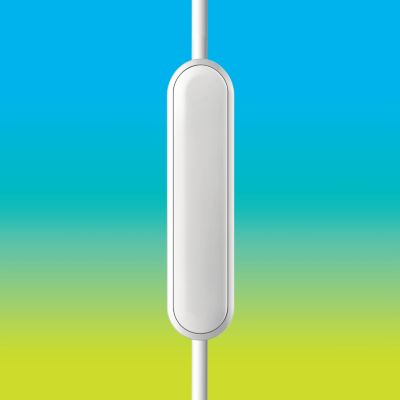 El micrófono integrado permite cambiar entre la música y las llamadas telefónicas