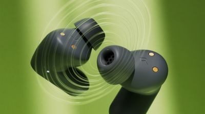 Great sound even at low volume with Dynamic Bass