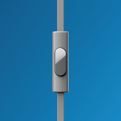 Built-in microphone switches you from music to phone calls