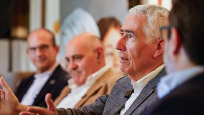 Coloquio sobre las conclusiones del FHI 2025 en España