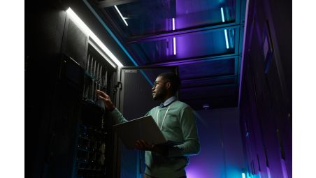 Hybrid or full cloud: scalable solutions built on AWS