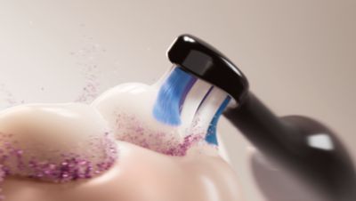 Removes up to 10 x more plaque in hard-to-reach areas*