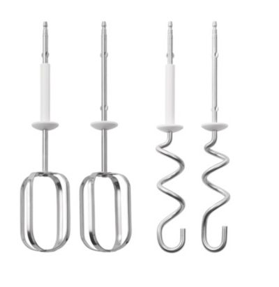 Beaters and dough hooks included