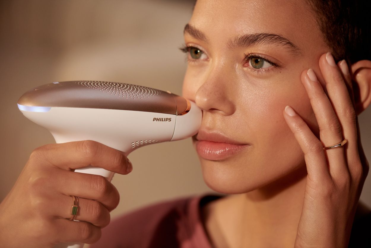 Depiladora Ipl Philips Lumea Advanced Bri924/30 + Cep Facial - TangoHogar