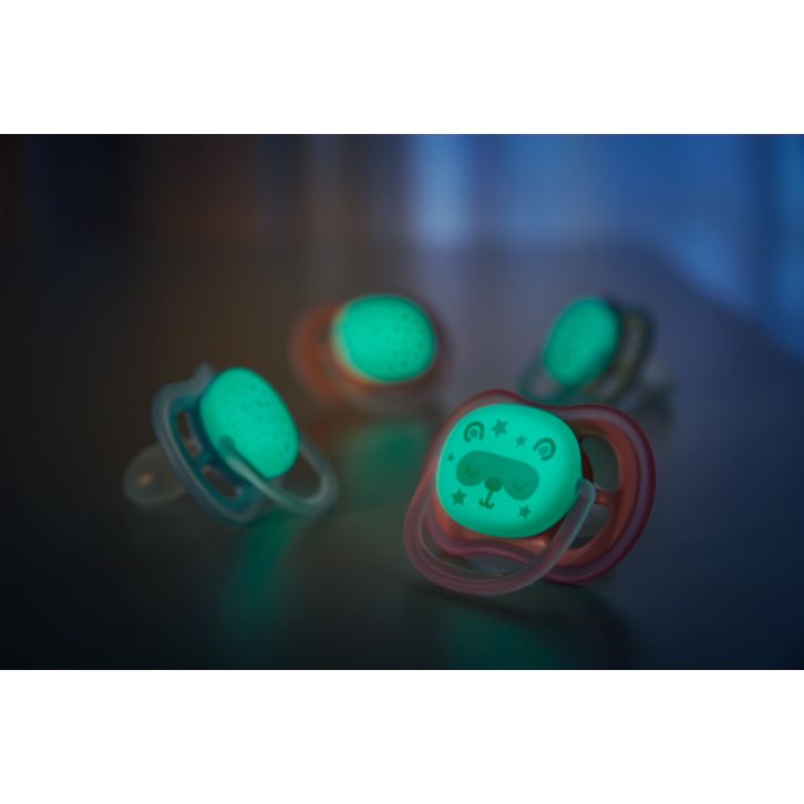 A light, breathable soother