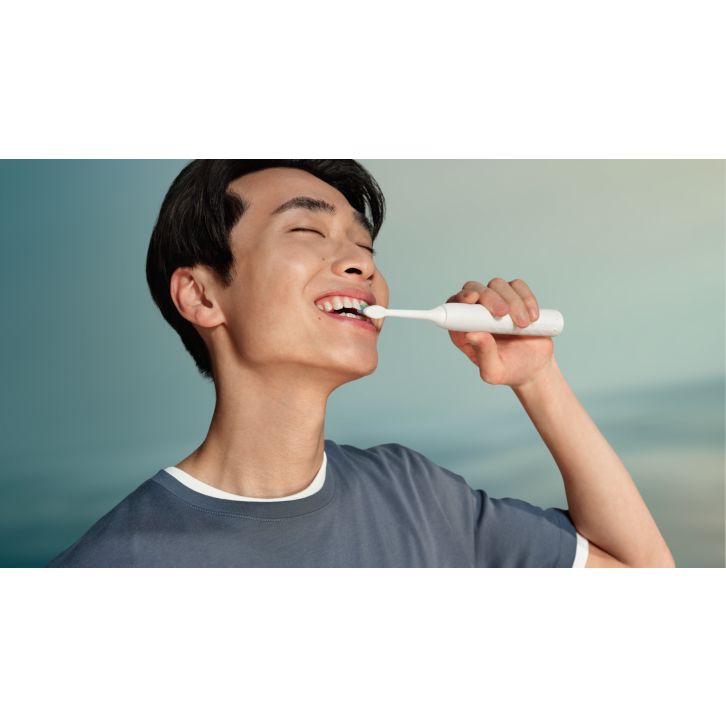 Essential Care for healthy teeth and gums